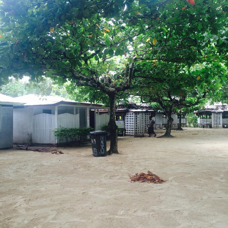 Hotel Vacations Beach Fale Manase Zewnętrze zdjęcie